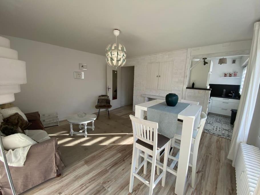 Hirondelle : Appartement Prive Avec Garage Annecy Eksteriør bilde